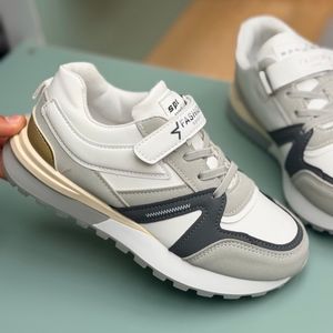 خرید اینترنتی قیمت کتونی بچگانه طرح هشتی از K-Z کد 4082202