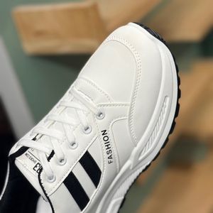 خرید اینترنتی قیمت کتونی بچگانه طرح دو خط از K-Z کد 4071004