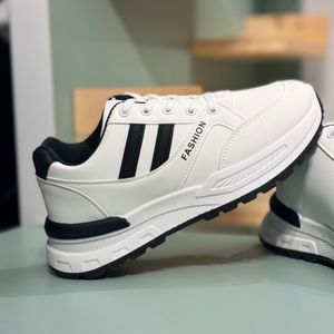 خرید اینترنتی قیمت کتونی بچگانه طرح دو خط از K-Z کد 4071004