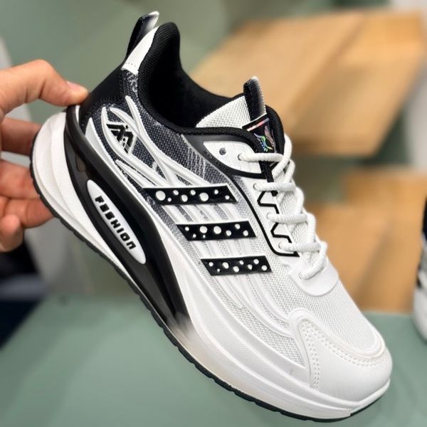 کتونی بچگانه طرح سه خط فشن از K-Z کد 4070802