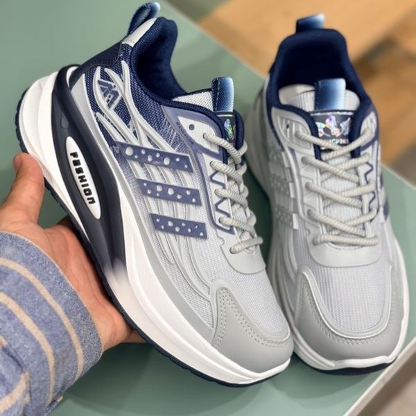 کتونی بچگانه طرح سه خط فشن از K-Z کد 4070802