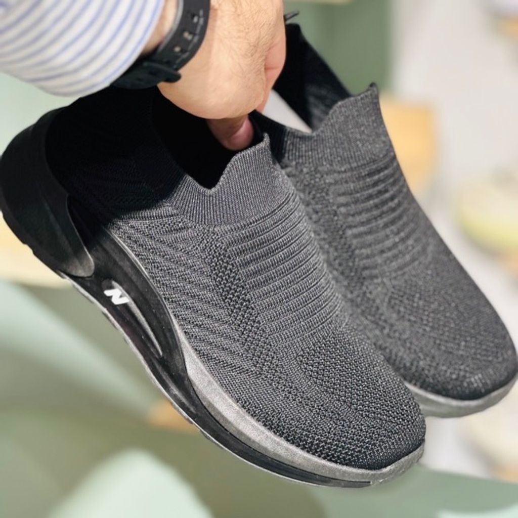 خرید اینترنتی قیمت کتونی بچگانه جورابی طرح N از MBA کد 4023004