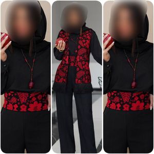 شومیز سفید جلیقه ریش و کمربند نورا