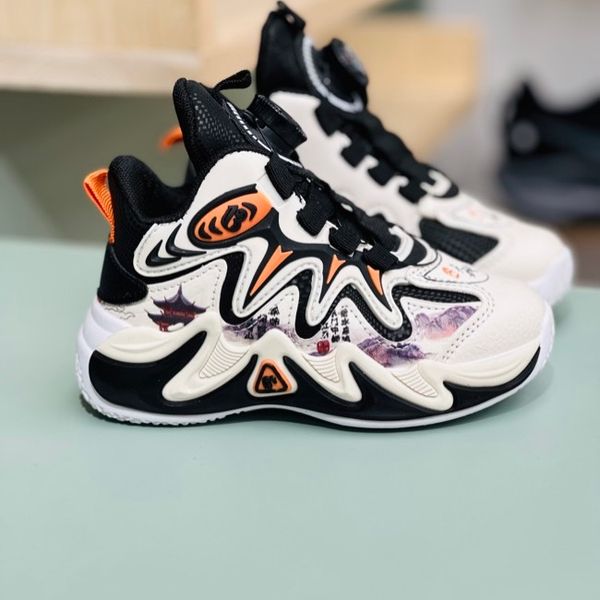 کتونی بچگانه  طرح Hasti از kaka کد 122004