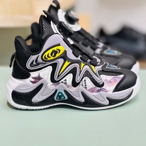 خرید اینترنتی قیمت کتونی بچگانه  طرح Hasti از kaka کد 122004