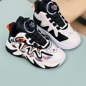 خرید اینترنتی قیمت کتونی بچگانه  طرح Hasti از kaka کد 122004