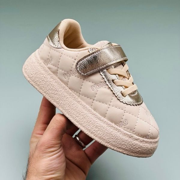 ونس بچگانه طرح شنل دوزی miu کد 121708