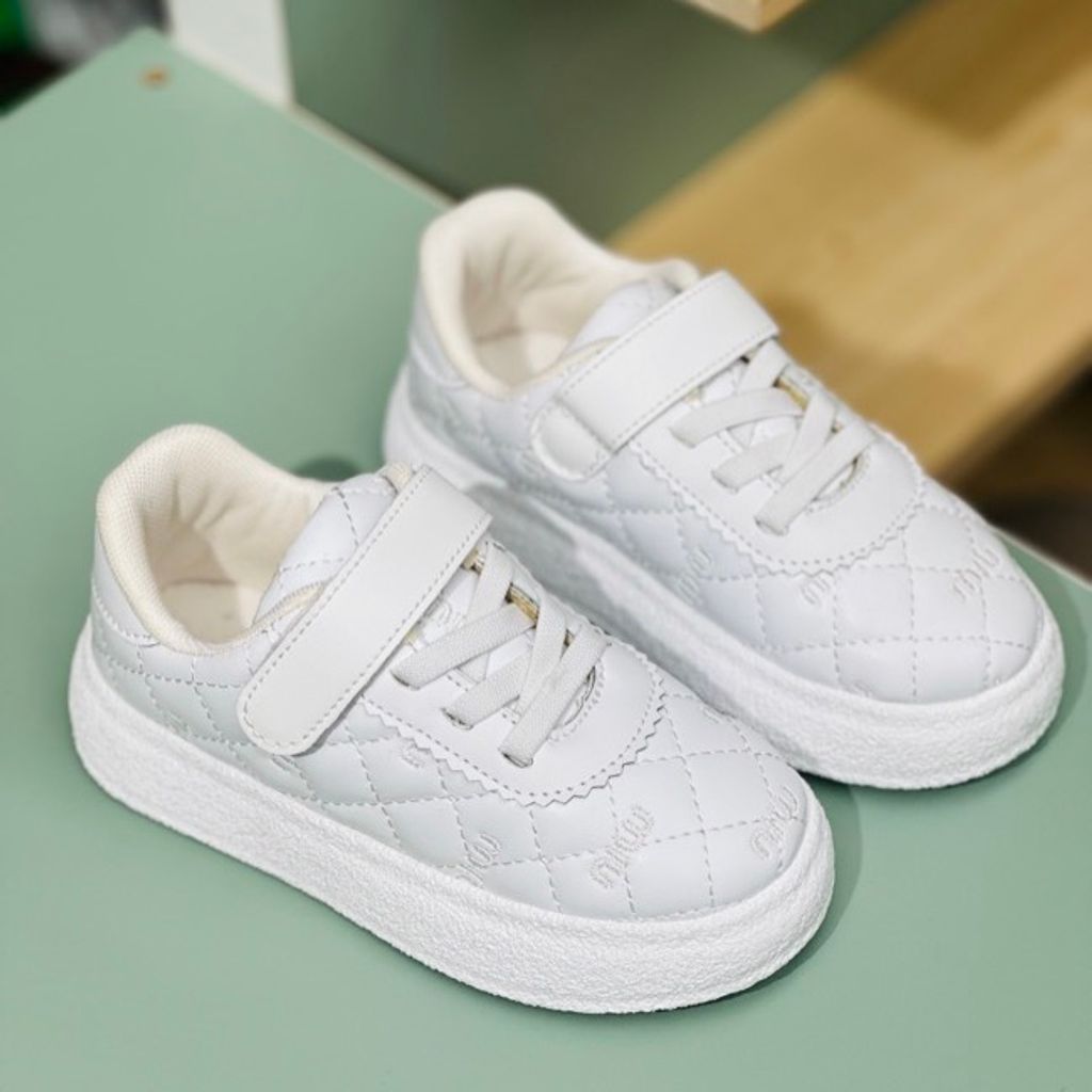 خرید اینترنتی قیمت ونس بچگانه طرح شنل دوزی miu کد 121708