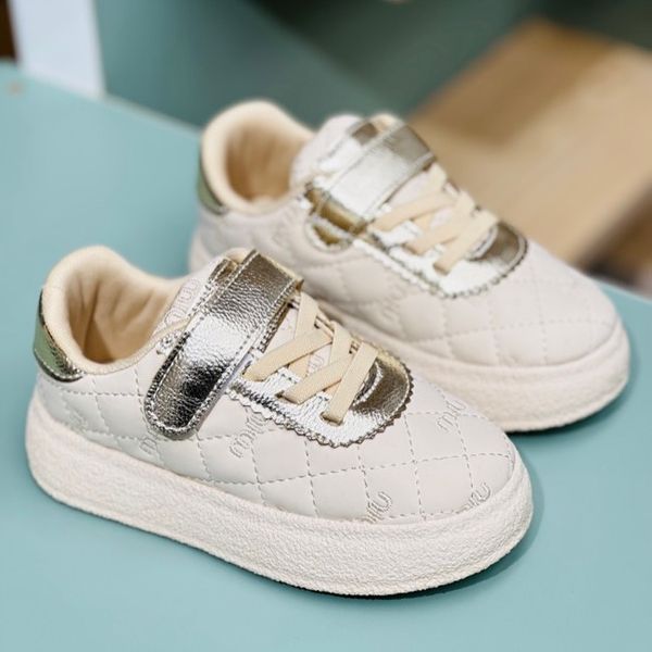 ونس بچگانه طرح شنل دوزی miu کد 121708