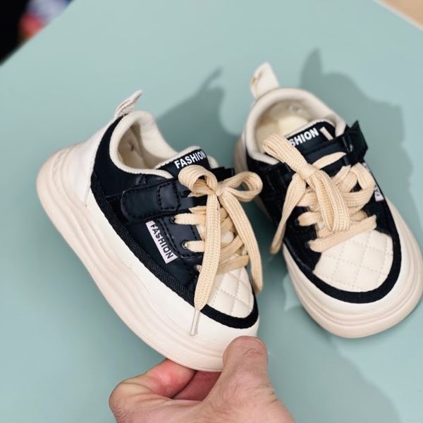 کتونی بچگانه طرح شنل دوزی Papia کد 122205