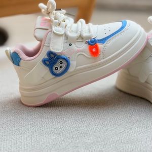 خرید اینترنتی قیمت ونس بچگانه طرح لبوبو از KAKA کد 4091103