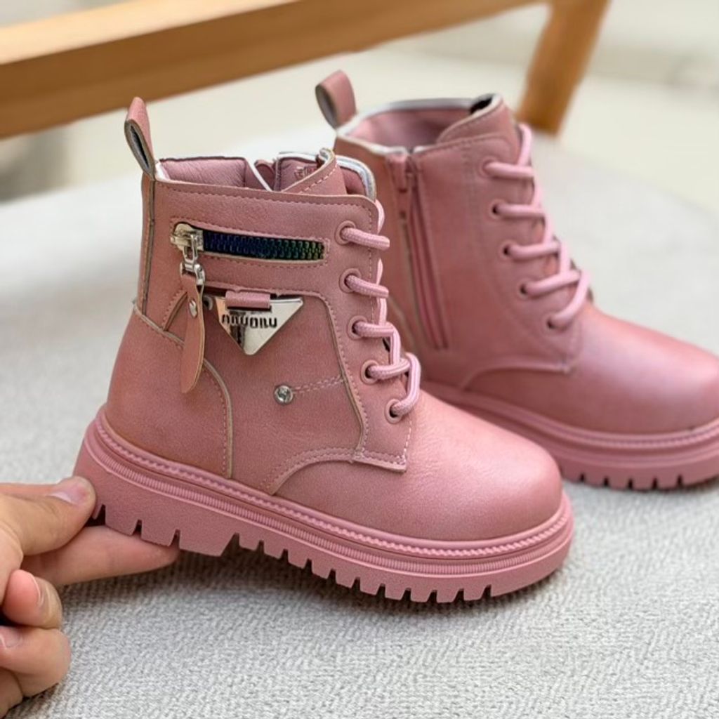 خرید اینترنتی قیمت بوت بچگانه طرح بغل زیپ مثلثی از Kids کد 4090802