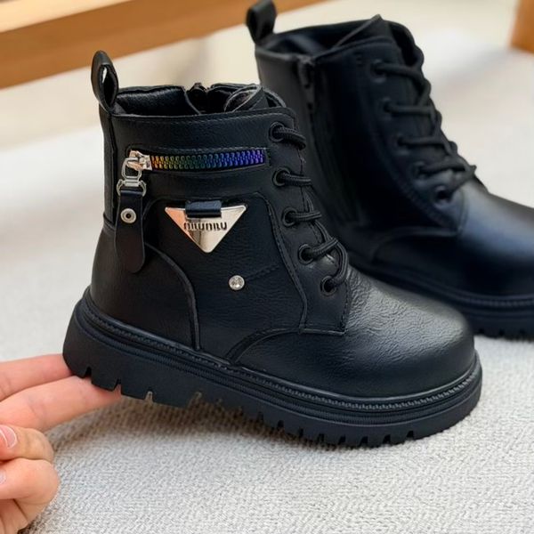 بوت بچگانه طرح بغل زیپ مثلثی از Kids کد 4090802