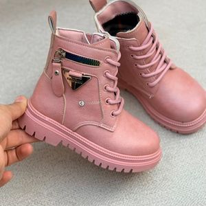 خرید اینترنتی قیمت بوت بچگانه طرح بغل زیپ مثلثی از Kids کد 4090802