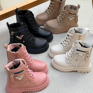 خرید اینترنتی قیمت بوت بچگانه طرح بغل زیپ مثلثی از Kids کد 4090802