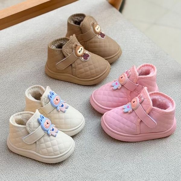 بوت بچگانه شنل دوزی طرح لبوبو از  کد 4090901