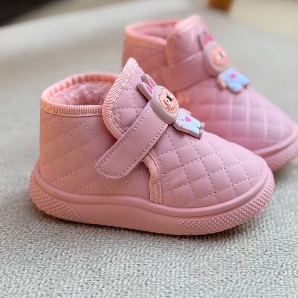 بوت بچگانه شنل دوزی طرح لبوبو از  کد 4090901