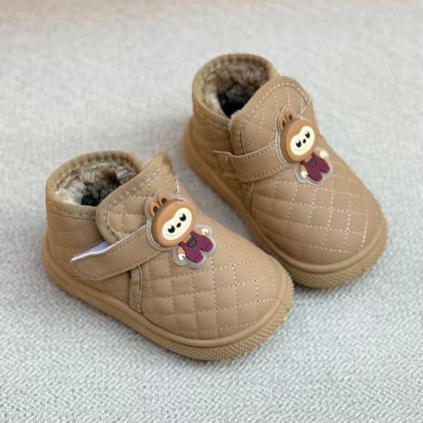 بوت بچگانه شنل دوزی طرح لبوبو از  کد 4090901