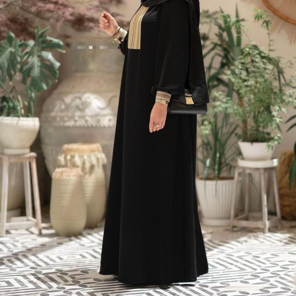 خرید آنلاین عبا طلاکوب نورا