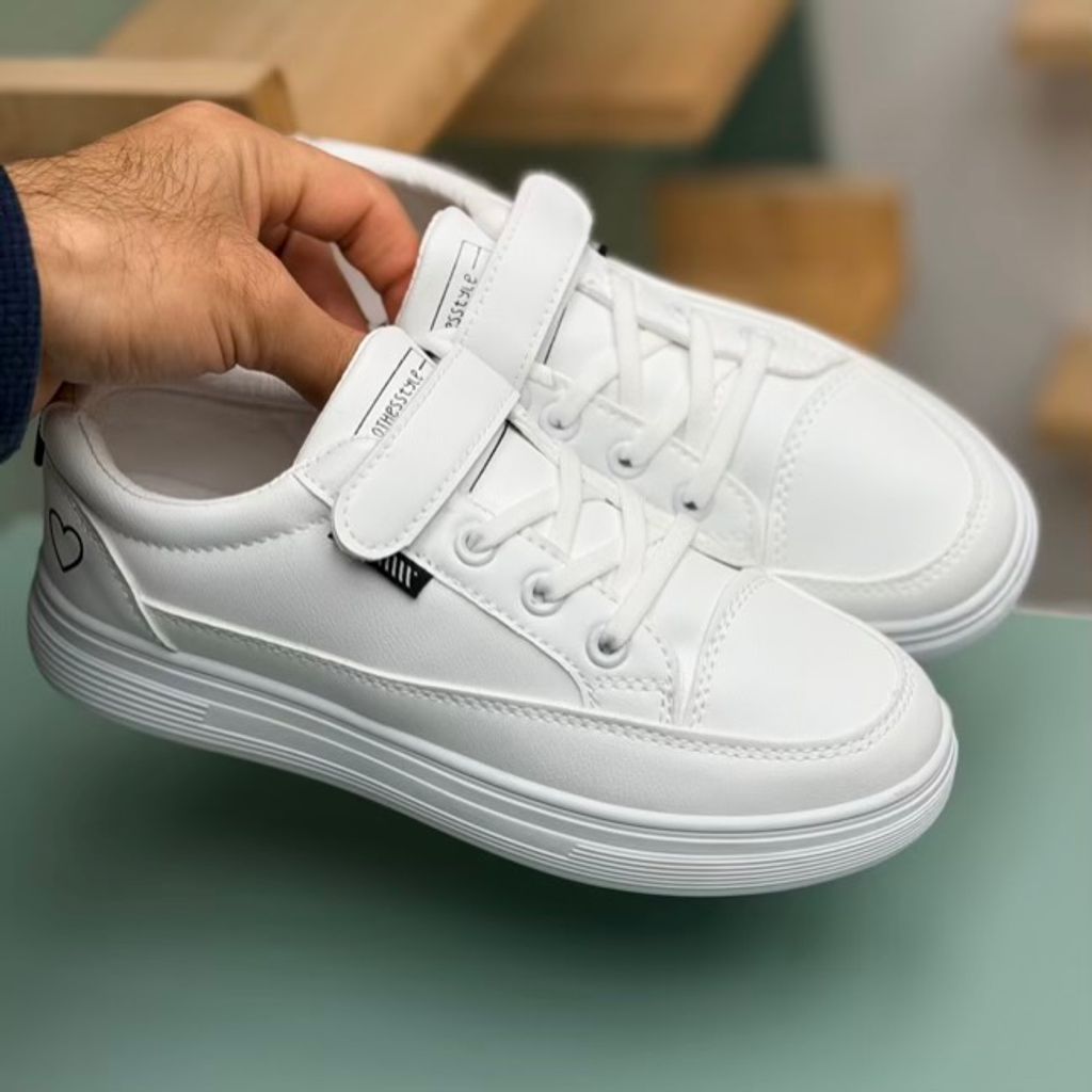 خرید اینترنتی قیمت ونس بچگانه طرح قلبی از Trip کد 4090502