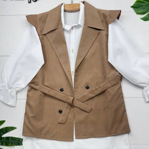 فروش اینترنتی وست و شومیز آوینا