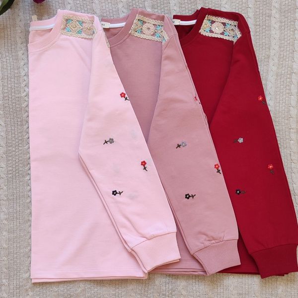 بلوز دورس دونخ پنبه آستین گلدوزی شده پرگل زنانه ماهو