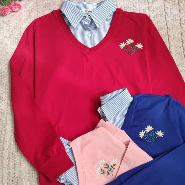 بلوز دورس زنانه آستین بلند یقه مردانه گلدوزی شده بابونه ماهو