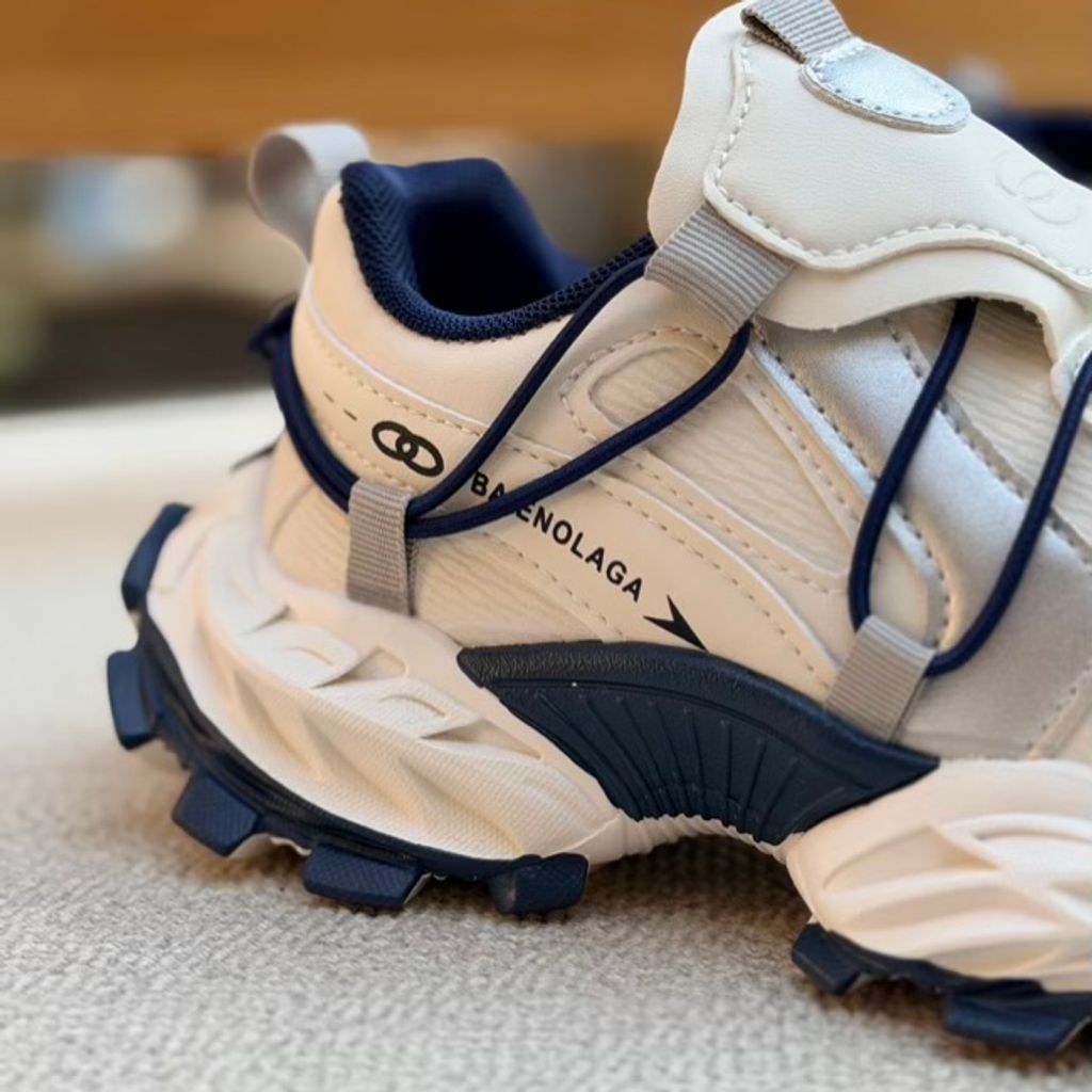 خرید اینترنتی قیمت کتونی بچگانه طرح بالنسیاگا از KAKA کد 4091301