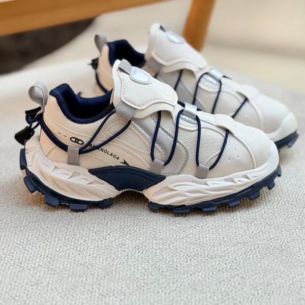 کتونی بچگانه طرح بالنسیاگا از KAKA کد 4091301