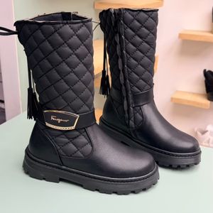 خرید اینترنتی قیمت بوت بلند بچگانه چرمی شنل دوزی کد 4082804