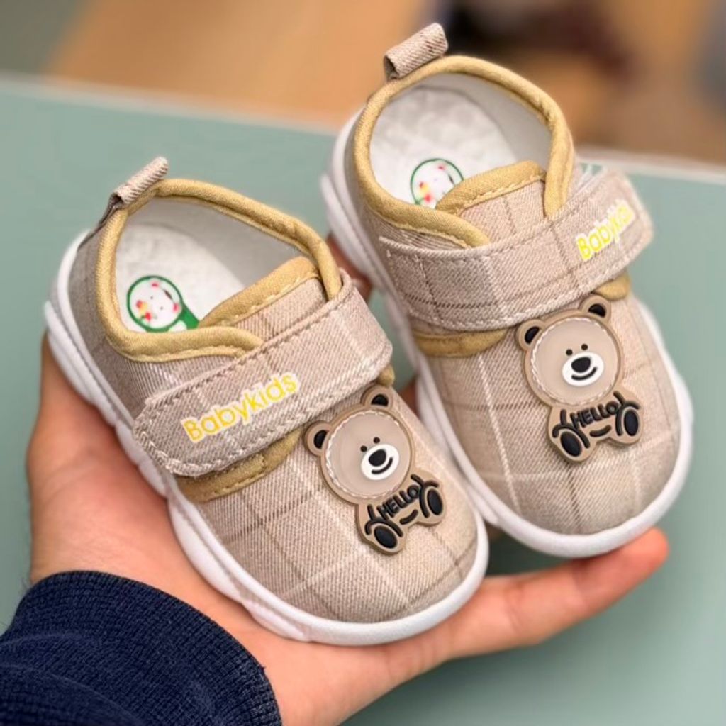خرید اینترنتی قیمت کفش نوزادی طرح تدی از توباکو کد 4082801