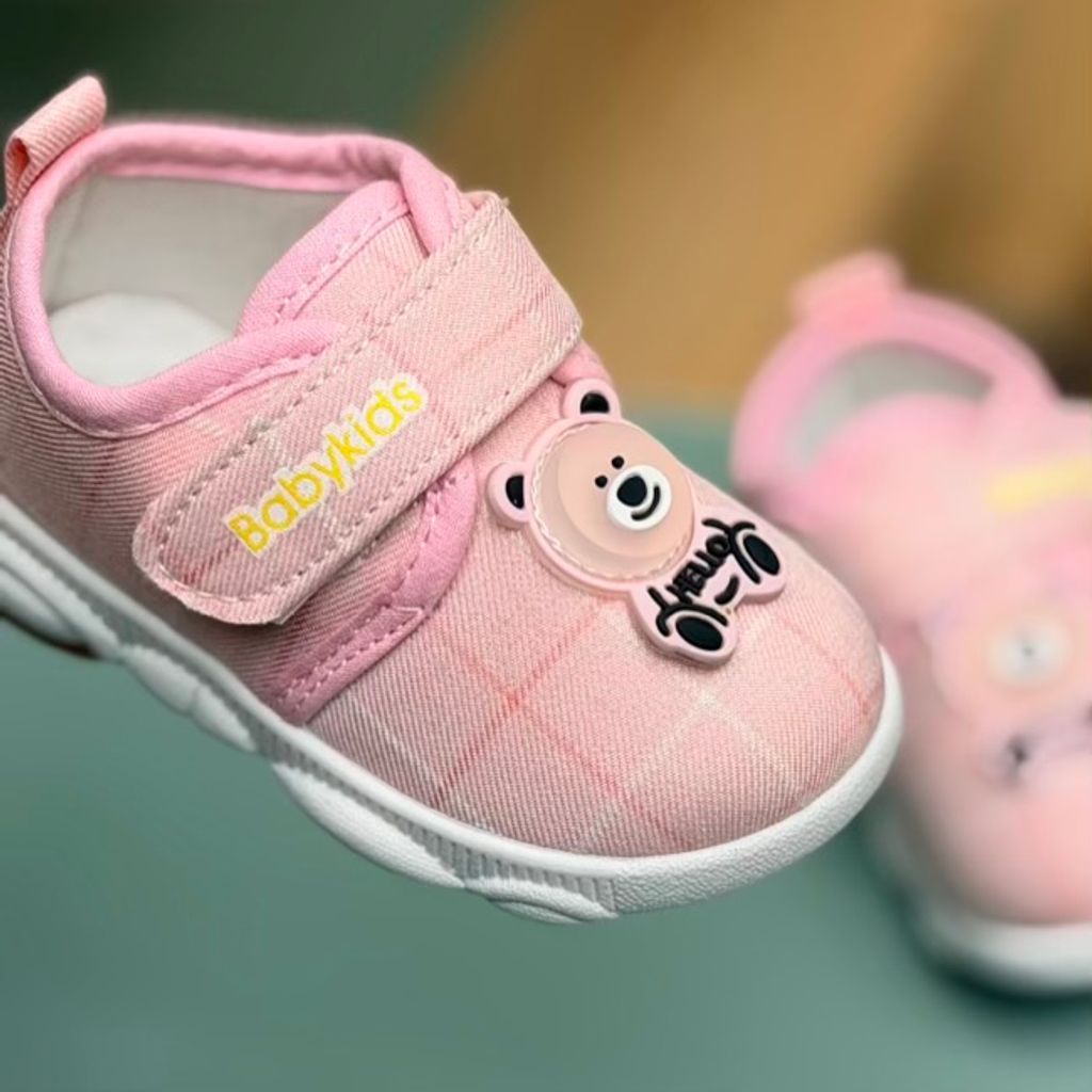 خرید اینترنتی قیمت کفش نوزادی طرح تدی از توباکو کد 4082801