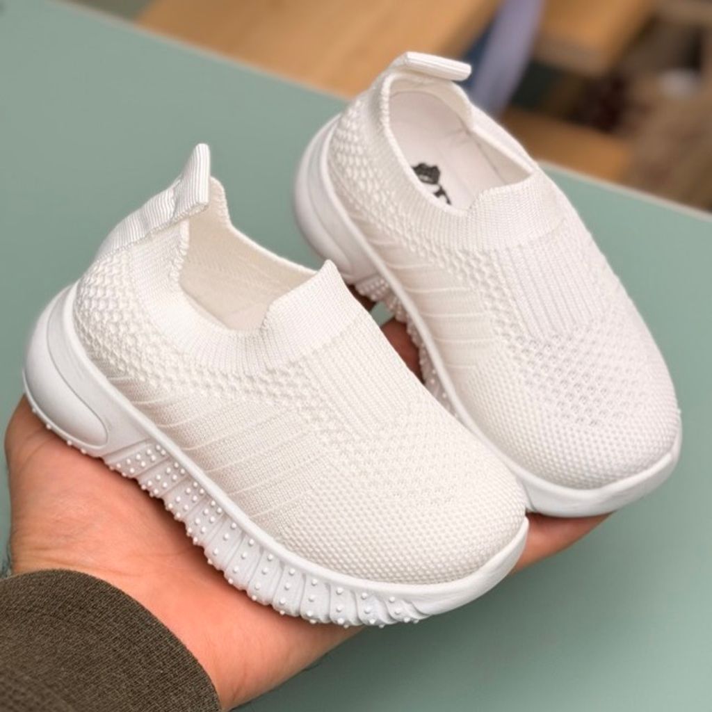 خرید اینترنتی قیمت کتونی بچگانه جورابی از BRQ کد 4081202