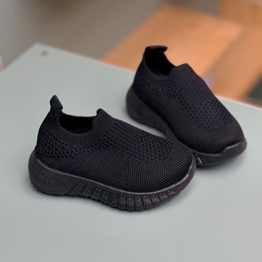 خرید اینترنتی قیمت کتونی بچگانه جورابی از BRQ کد 4081202