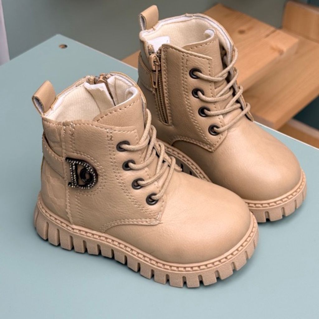 خرید اینترنتی قیمت بوت بچگانه طرح D نگینی از Kids کد 4072301