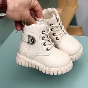 بوت بچگانه طرح D نگینی از Kids کد 4072301