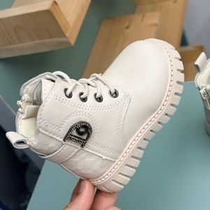 خرید اینترنتی قیمت بوت بچگانه طرح D نگینی از Kids کد 4072301