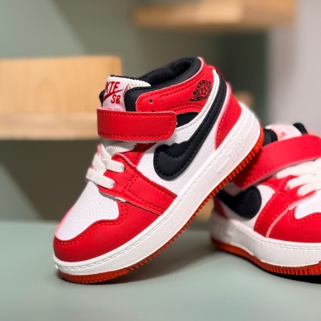 خرید اینترنتی قیمت کتونی جردن بچگانه خردسال کد 4071903