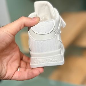 خرید اینترنتی قیمت کتونی نیمساق طرح جردن کرومی لنگ دراز برند کیدز کد 4071902