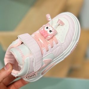 خرید اینترنتی قیمت کتونی نیمساق طرح جردن کرومی لنگ دراز برند کیدز کد 4071902