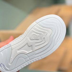 خرید اینترنتی قیمت کتونی نیمساق طرح جردن کرومی لنگ دراز برند کیدز کد 4071902