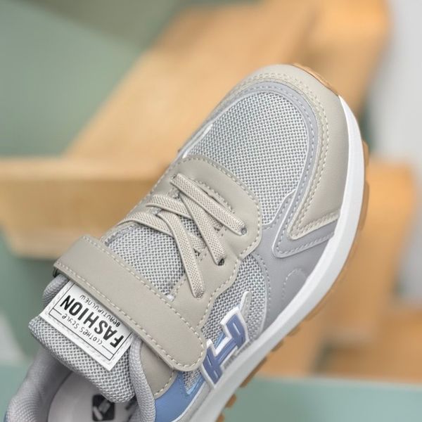 کتونی بچگانه طرح 2025 H new از Trip کد 4071601