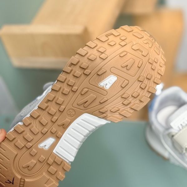 کتونی بچگانه طرح 2025 H new از Trip کد 4071601