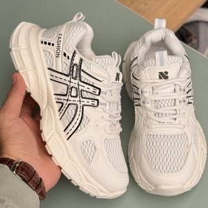 خرید اینترنتی قیمت کتونی بچگانه توری طرح Asics از MBA کد 4061901