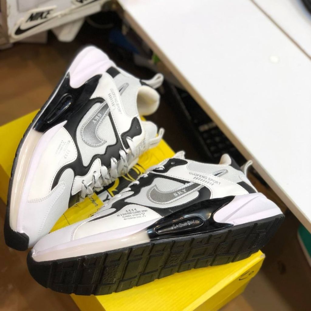 خرید انلاین کفش نایک واید مردانه رنگ سفید مشکی