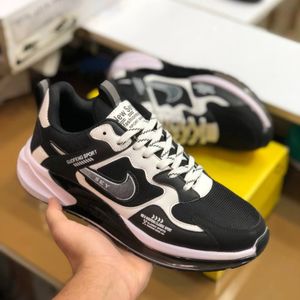 خرید آنلاین کفش نایک واید مردانه رنگ مشکی سفید