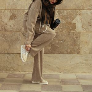 خرید آنلاین ست پلیور و شلوار گندم