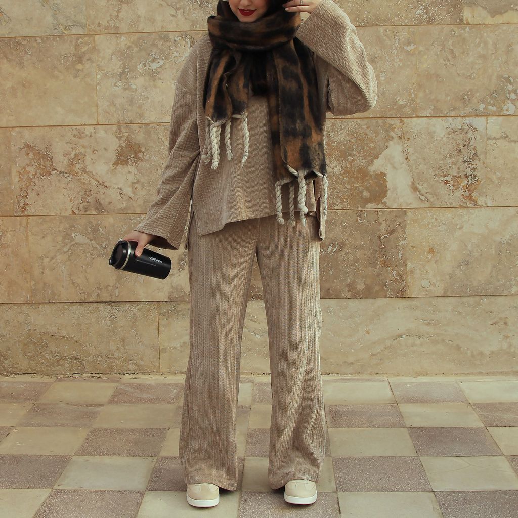 فروش اینترنتی ست پلیور و شلوار گندم