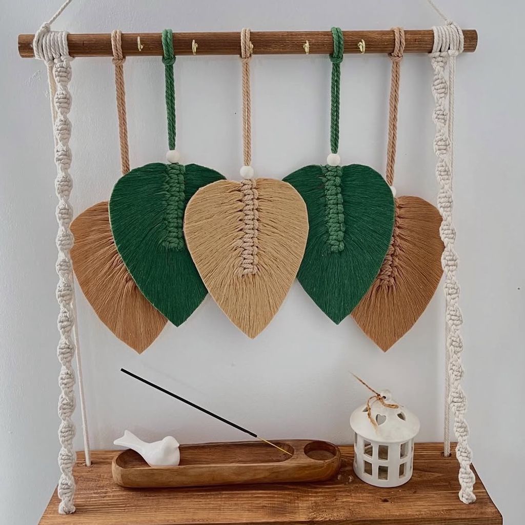 فروش اینترنتی جاکلیدی مکرومه بافی مدل برگ