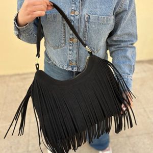 کیف اسپرت دوشی زنانه و دخترانه مدل طوبی پروانه